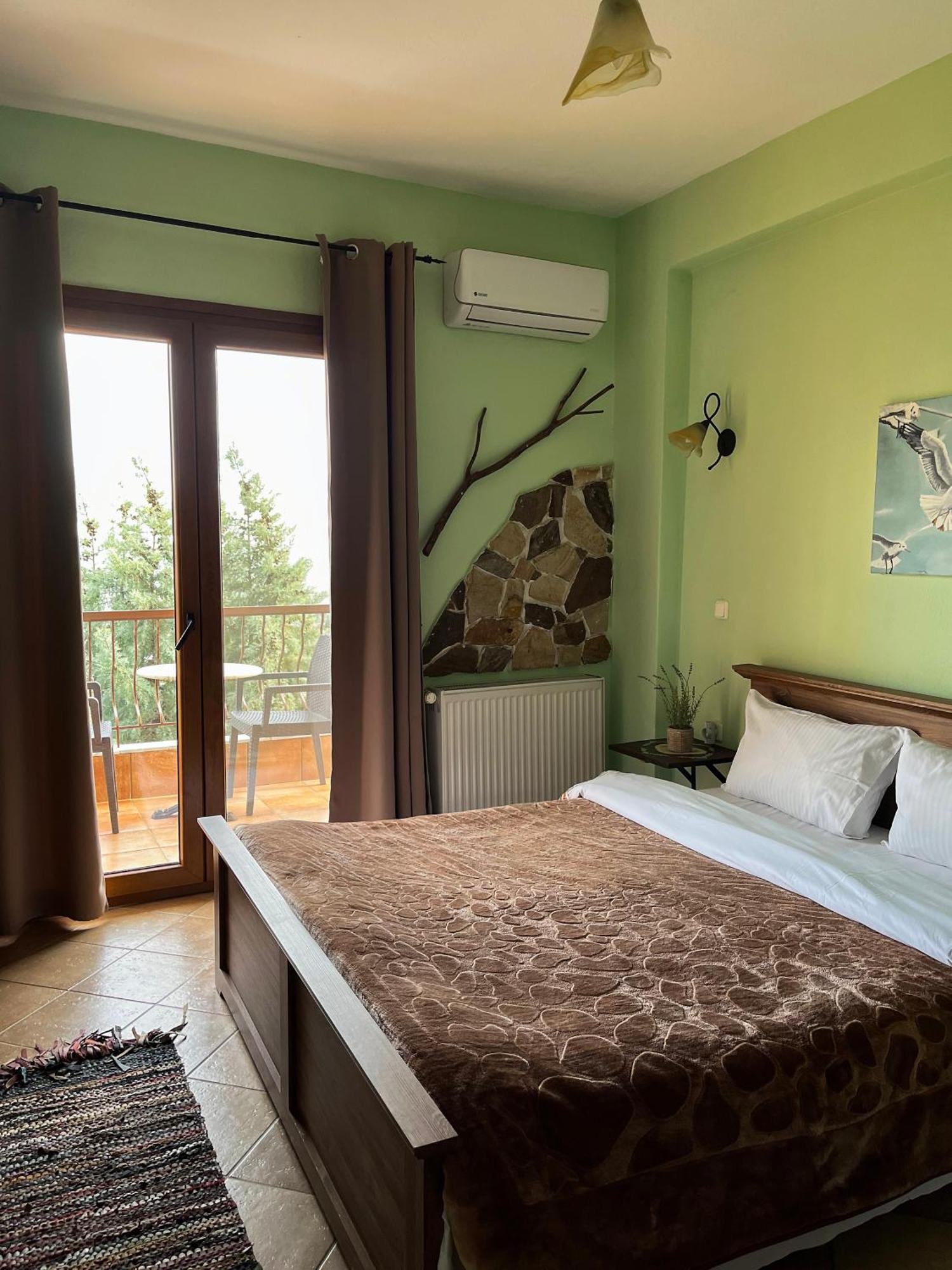 Guesthouse Kerkinitis Lithótopos Buitenkant foto